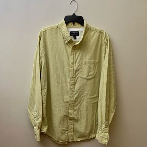 American Eagle Outfitters Men’s Dress Shirt. Athletic Fit. Size XL